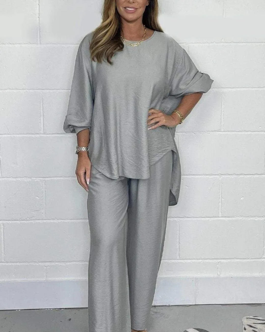 Women's Casual Outfit with Asymmetrical Blouse and Wide-Leg Pants