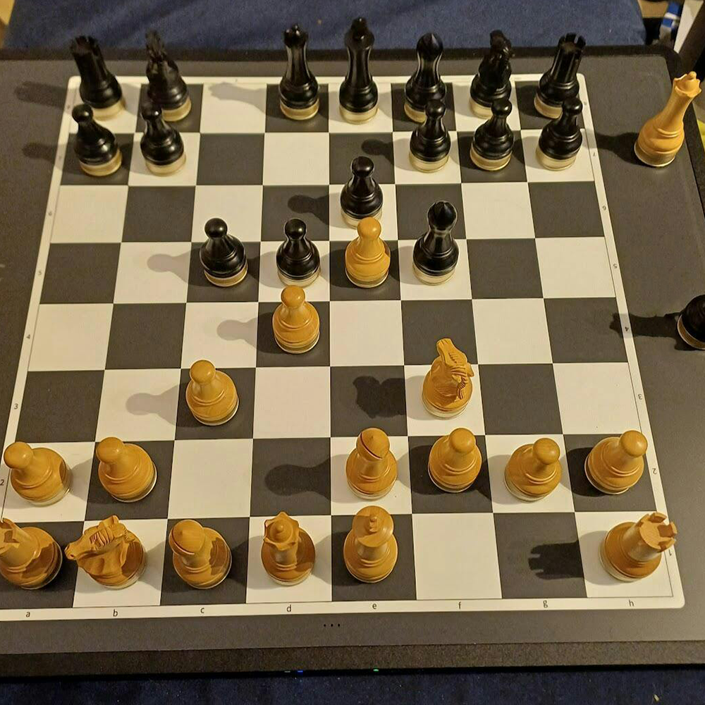 🎉Last Day Promotion 60% OFF 🔥 - Advanced robotic chessboard with wooden chess pieces